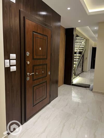 2 Bedroom Penthouse for Sale in New Cairo, Cairo - 5b225462-4178-427a-a587-6735c709d34a. jpeg