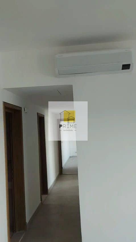 5 WhatsApp Image 2025-09-15 at 18.53. 33_7cd5dbef. jpg