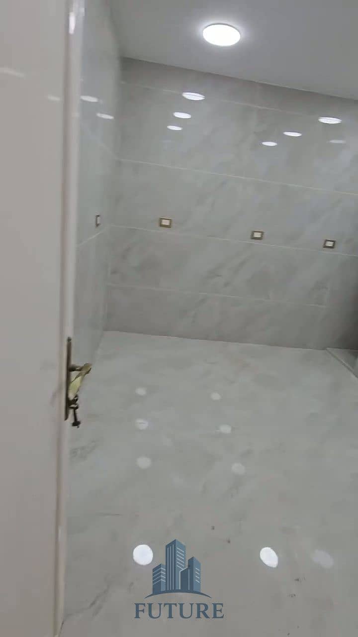 12 WhatsApp Video 2025-07-05 at 17.25. 36_0f75e093. mp4_20250705_173626.415. jpg