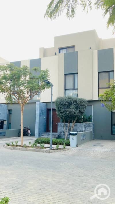 3 Bedroom Villa for Sale in Shorouk City, Cairo - photo_2025-03-23_23-21-30 (2). jpg
