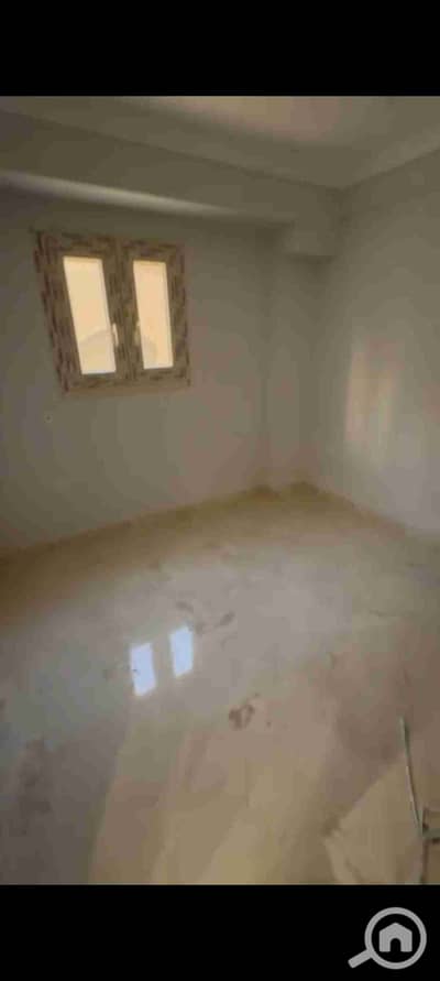 Garage for Rent in New Cairo, Cairo - 1000033100. jpg