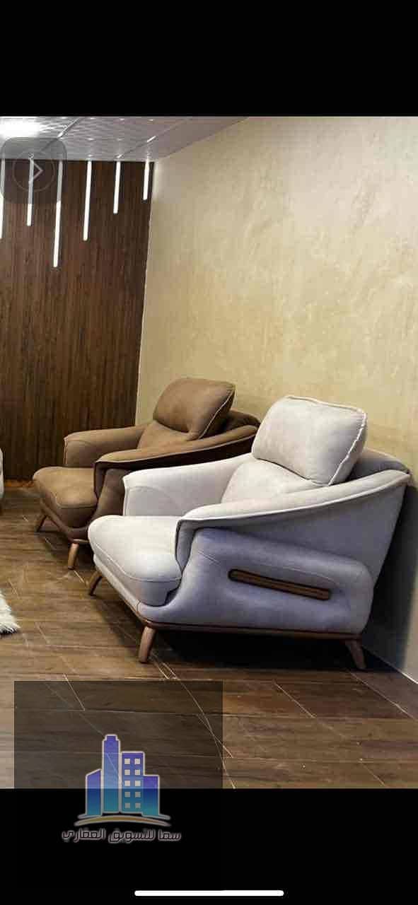 2 cf2c4dee-6c58-4529-aeb6-68fe4a3fbb46. jpg