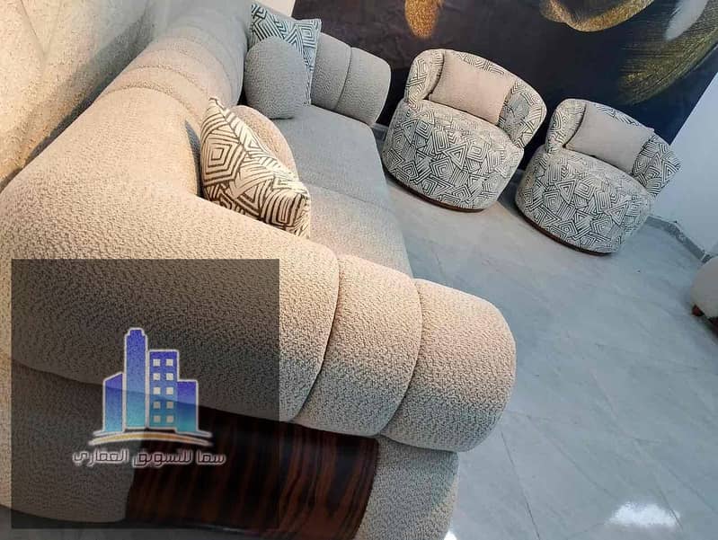 df1b5f51-3d21-4517-aaa4-087b1ca40cdf. jpg