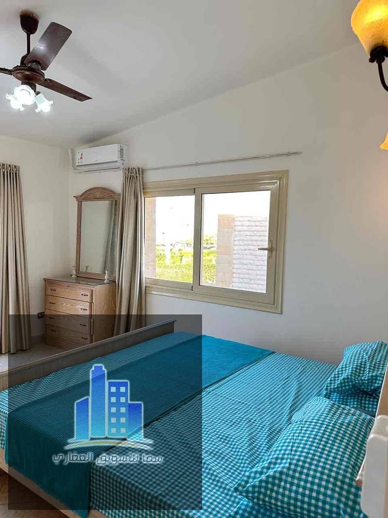 2 3cf61b8b-9abf-47fb-9e54-85b450f4800b. jpg