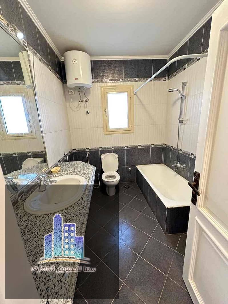 3 34fd1101-72a4-420b-a3d3-6c04ad901e4d. jpg