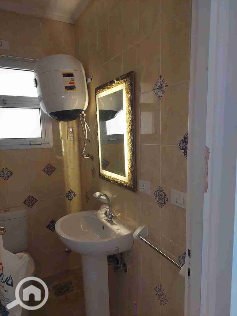 5 1000150853. jpg