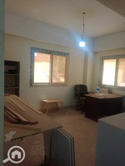 Factory for Sale in New Cairo, Cairo - 495270121_3980323062216641_2761282328625239544_n. jpg