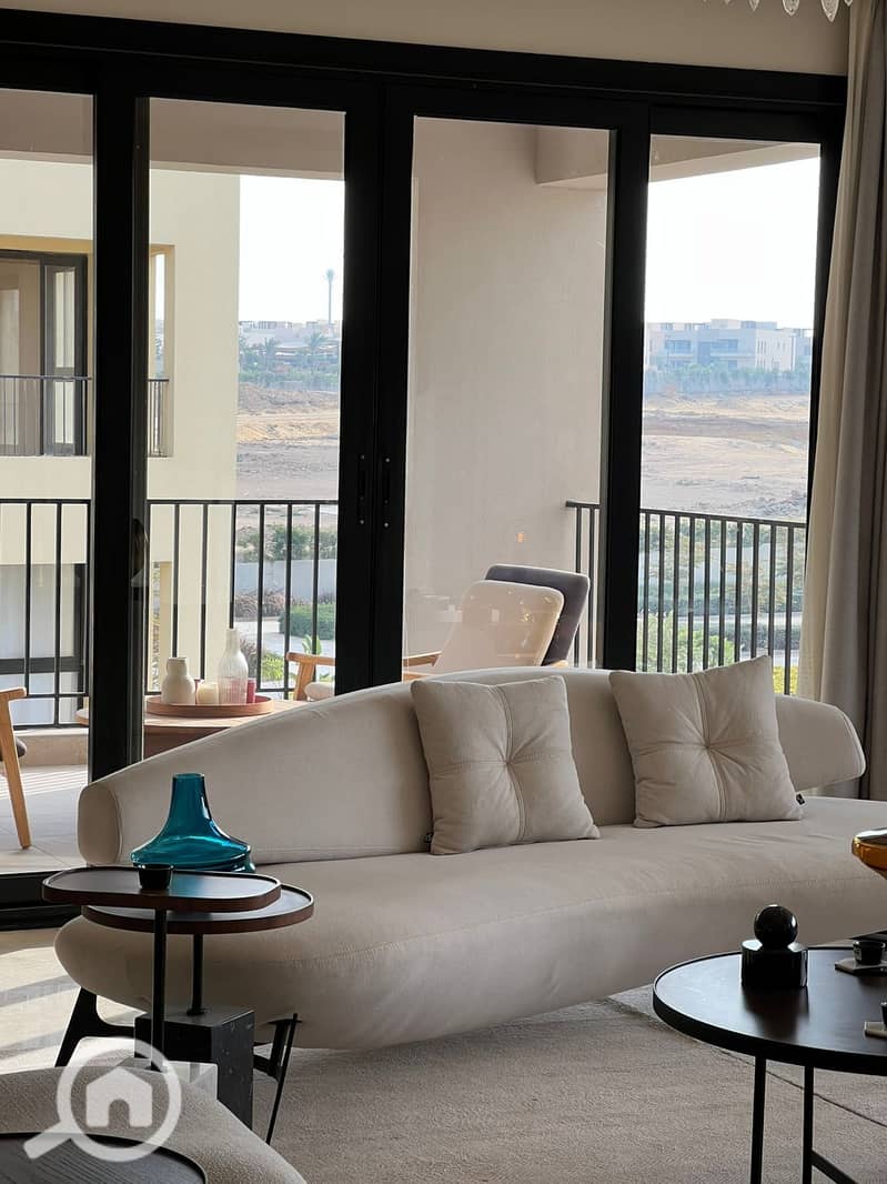 2 c0889a4f-076e-4f46-84fa-11e999815221. jpeg