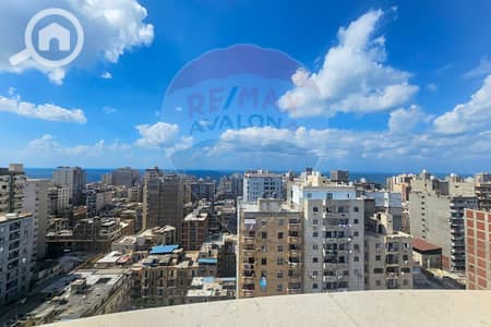 فلیٹ 3 غرف نوم للبيع في كامب شيزار، الإسكندرية - 1. jpg