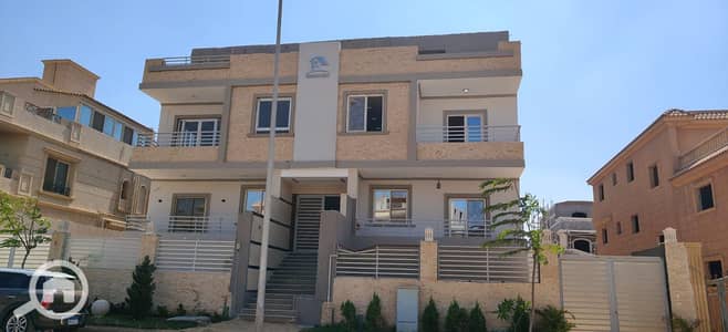 3 Bedroom Penthouse for Sale in Sheikh Zayed, Giza - IMG-20250824-WA0041. jpg
