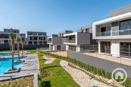 3 Bedroom Townhouse for Sale in Sheikh Zayed, Giza - 6686d8ce-4477-4f17-9c65-33ff829084e6. jpg