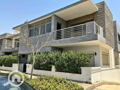 5 Bedroom Villa for Sale in New Cairo, Cairo - 483704935_955001226687737_4955002832464514113_n. jpg