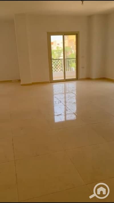 3 Bedroom Apartment for Sale in 6th of October, Giza - 873e19d4-72fe-4a4c-a4e2-047572fc8e28. jpg
