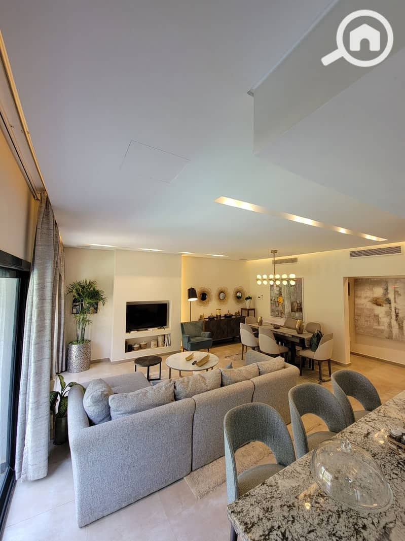 8 WhatsApp Image 2025-07-09 at 13.42. 42_7f3dd660. jpg