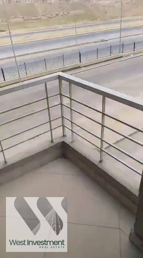 31 vlcsnap-2025-09-16-18h43m02s655. png