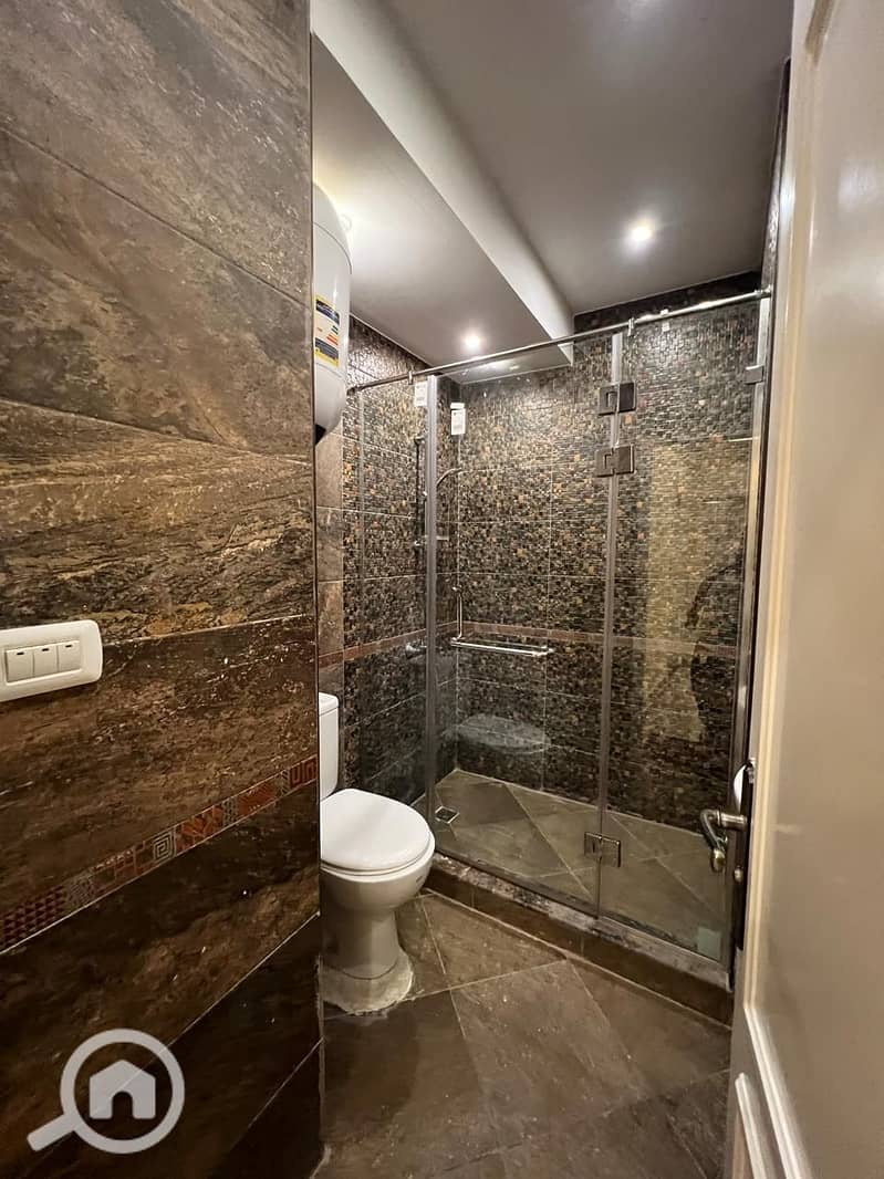 38 WhatsApp Image 2025-09-16 at 5.57. 52 PM (1). jpeg