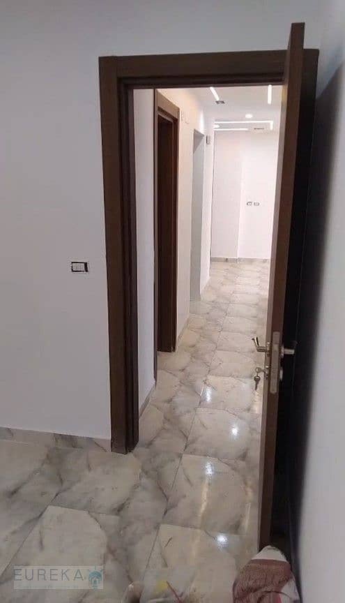 4 Picture12. jpg