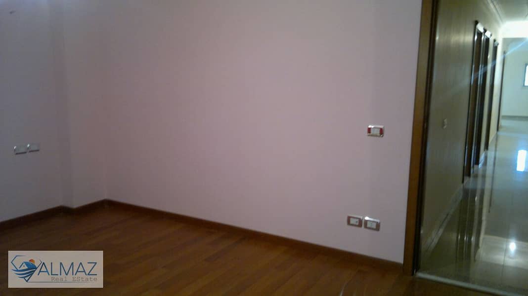 5 WhatsApp Image 2025-09-17 at 12.28. 13 PM. jpeg