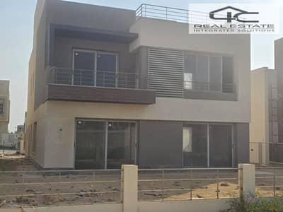4 Bedroom Villa for Sale in New Cairo, Cairo - WhatsApp Image 2025-09-16 at 4.52. 22 PM. jpeg