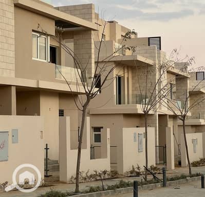 3 Bedroom Twin House for Sale in 6th of October, Giza - IMG_4652. jpeg