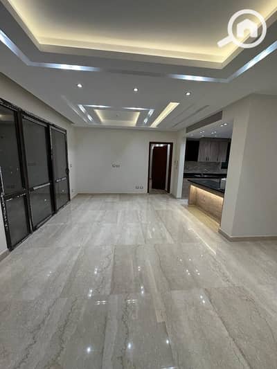 شقة 3 غرف نوم للايجار في القاهرة الجديدة، القاهرة - IMG-20250916-WA0412. jpg