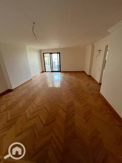 3 Bedroom Flat for Sale in Smoha, Alexandria - 3e994ea6-8832-414e-9fe9-b20aefd5a677. jpg