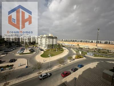 2 Bedroom Apartment for Sale in Madinaty, Cairo - #حصري للبيــــــــع 78م فـــــي ارقــــــى مراحـــــل مدينتــــــي b1
