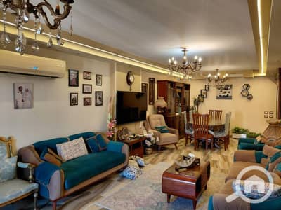 شقة 3 غرف نوم للبيع في لوران، الإسكندرية - d4b52550-296c-4b64-bcde-905e603a3e89. jpeg