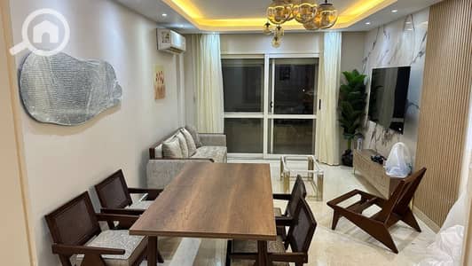 فلیٹ 3 غرف نوم للايجار في مدينتي، القاهرة - 49196ed7-aceb-486c-af4e-1f2cec3d758a. jpeg