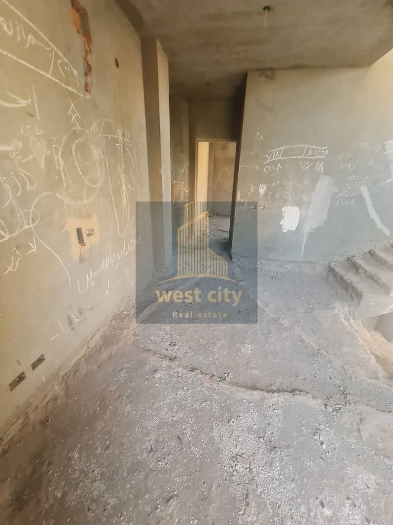 8 20250514_175533. jpg