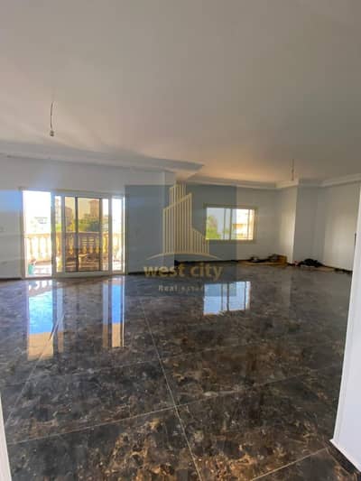 7 Bedroom Villa for Rent in Sheikh Zayed, Giza - IMG-20250916-WA0021. jpg