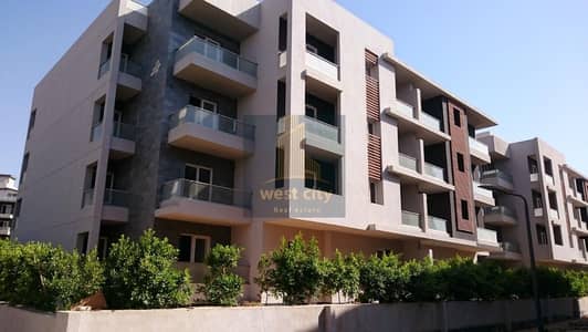 شقة 3 غرف نوم للبيع في الشيخ زايد، الجيزة - 7aeca312-e9dc-4666-bafd-35000cfe0c4e. jpg