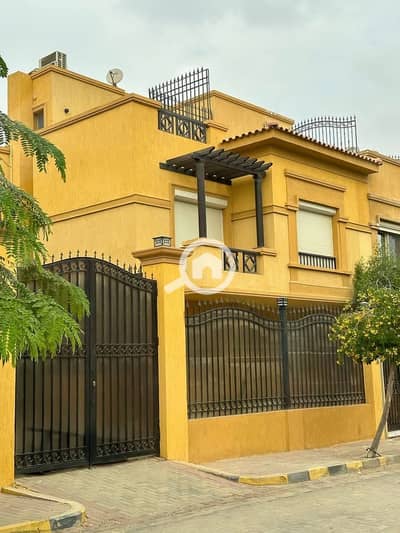 4 Bedroom Villa for Sale in New Cairo, Cairo - 538343421_1678885310182103_4259210337370730236_n. jpg