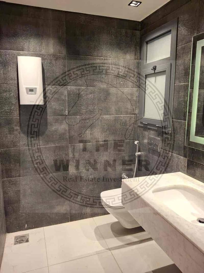 13 ff561ded-1fcd-4e42-b61b-3ee0925405a9. jpg