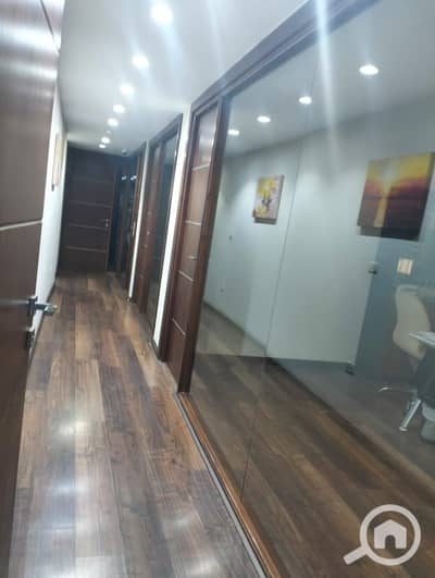 مکتب  للايجار في مصر الجديدة، القاهرة - 1000420365. jpg