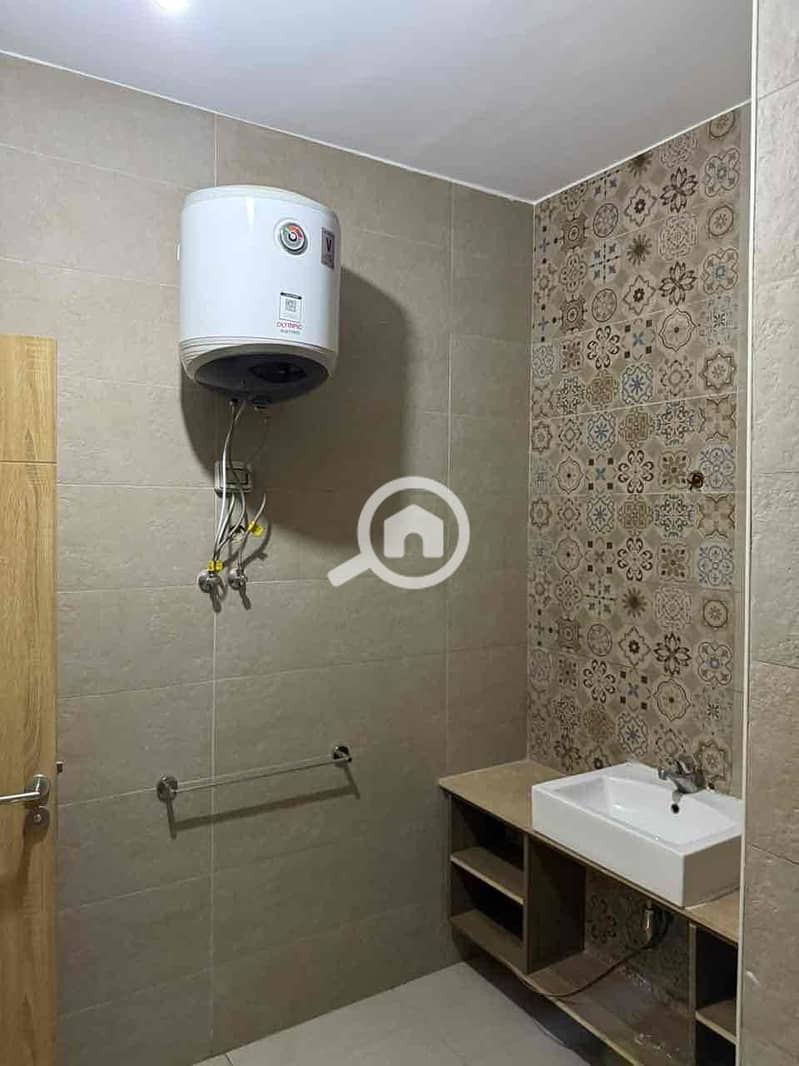 29 c1faab61-0928-45f9-9130-a294e6efdc1b. jpg