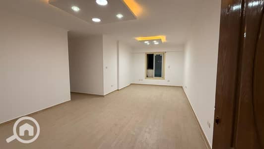 شقة 2 غرفة نوم للايجار في الشيخ زايد، الجيزة - WhatsApp Image 2025-09-18 at 3.07. 49 PM (7). jpeg