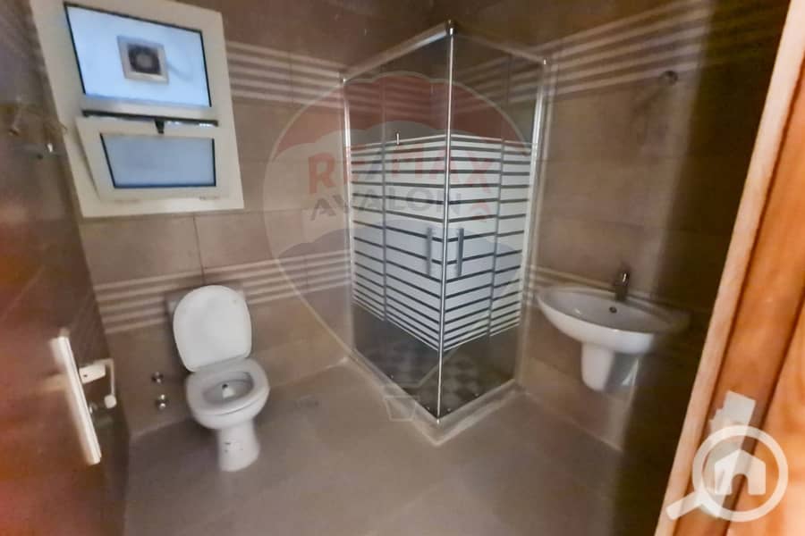 3 3. jpg