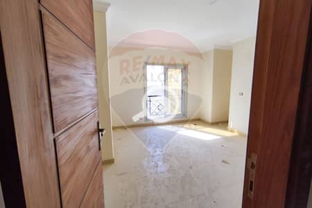 شقة 3 غرف نوم للبيع في محرّم بيك، الإسكندرية - 1. jpg