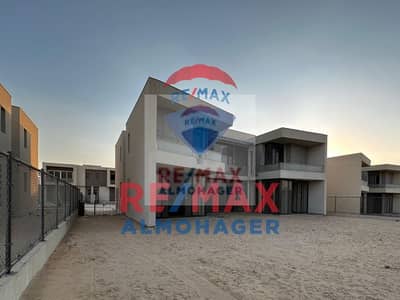 6 Bedroom Villa for Sale in 6th of October, Giza - a front. jpeg