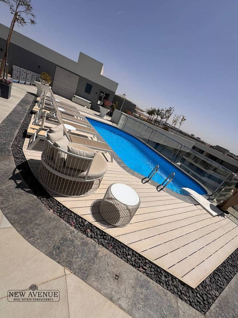 4 0c8a8fd1-e26c-436e-beea-a620606afba1. jpg