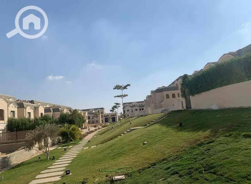 2 35c7e945-5fd1-4e2f-a0b5-eb8f9de70534. jpg