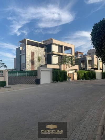 6 Bedroom Villa for Sale in Sheikh Zayed, Giza - WhatsApp Image 2024-07-18 at 1.05. 41 PM. jpeg