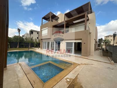 6 Bedroom Villa for Sale in 6th of October, Giza - WhatsApp Image 2025-09-18 at 6.09. 59 PM. jpeg