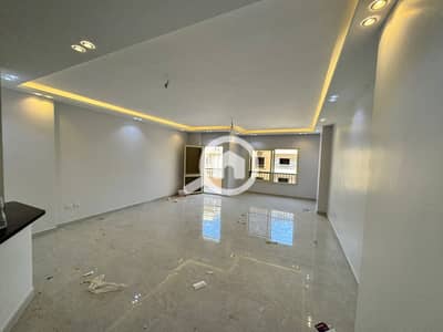شقة 3 غرف نوم للايجار في القاهرة الجديدة، القاهرة - IMG-20250918-WA0063. jpg