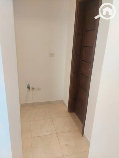 Clinic for Rent in Sheikh Zayed, Giza - 8e333619-88ed-4fa2-b25d-f2e6d1c62a92. jpg