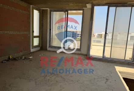 5 Bedroom Villa for Sale in 6th of October, Giza - 6b643a02-96ab-4c37-a9e7-398012052138. jpg