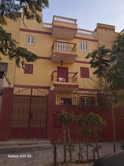 أرض سكنية  للبيع في حدائق اكتوبر، الجيزة - بيت للبيع بمشروع ابنى بيتك (المنطقة الثانية قطاع ب - حدائق اكتوبر)