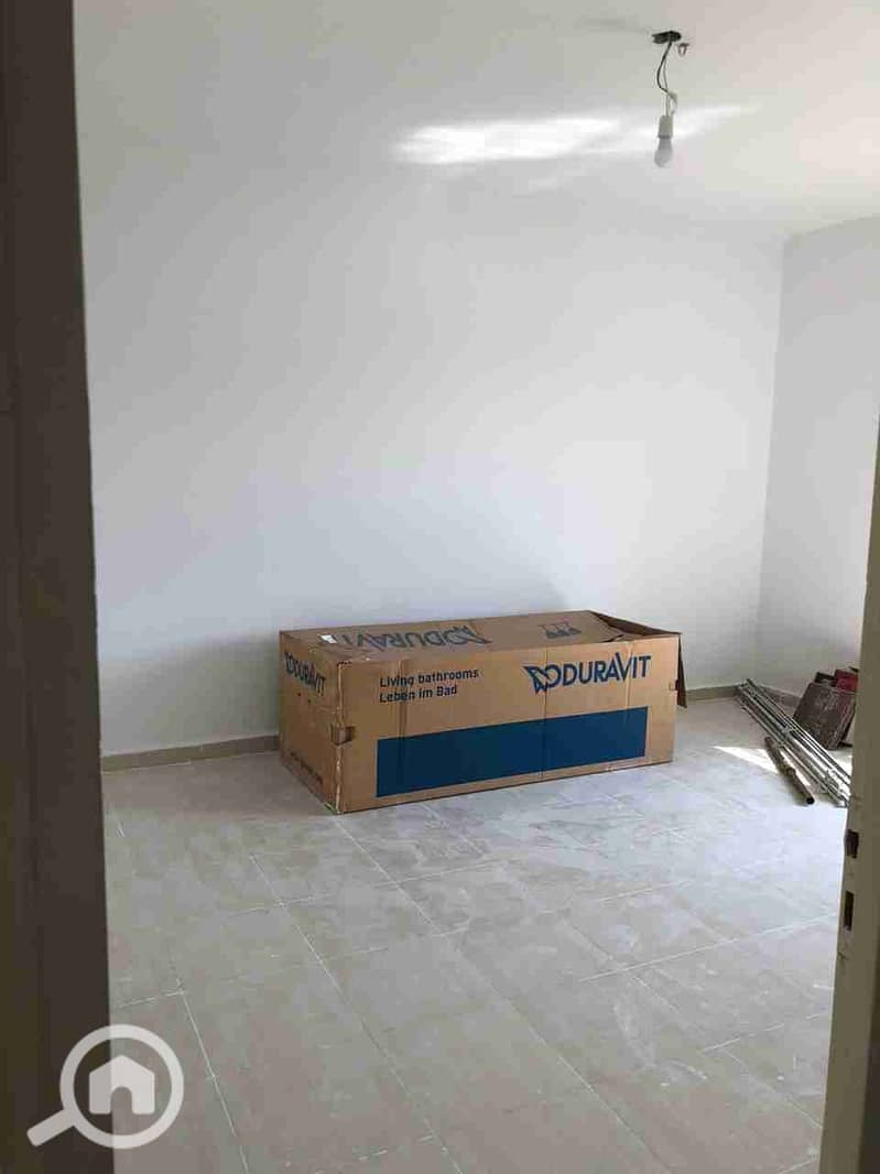 7 1000508643. jpg