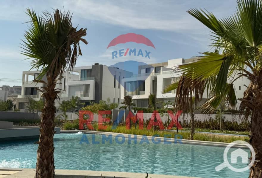 10 7378bde1-9242-4d81-ada3-7a9088067904. jpg